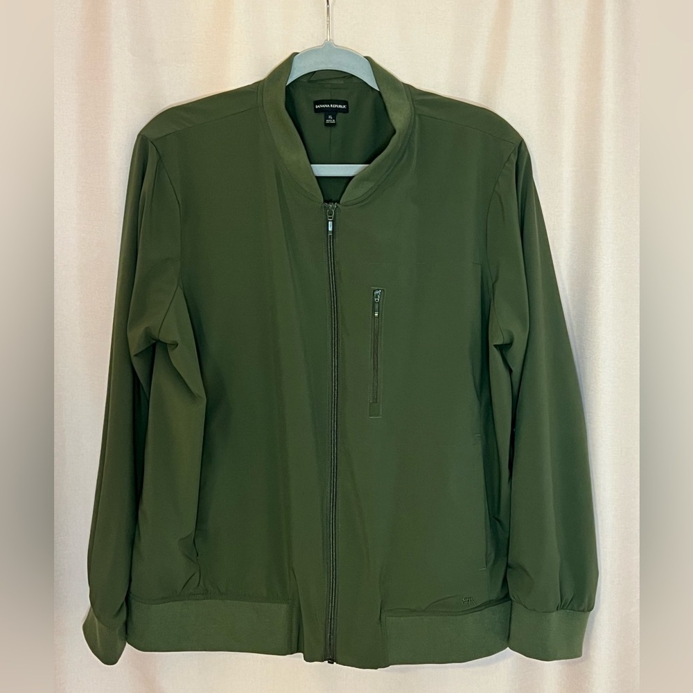 Women’s Banana Republic Army Green Bomber Jacket XL
